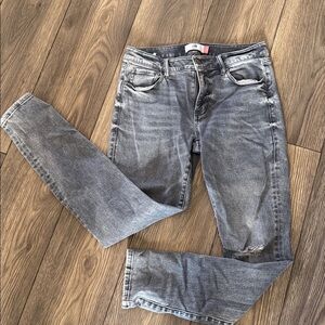 CAbi High Skinny Jeans in Light Gray Wash size 6